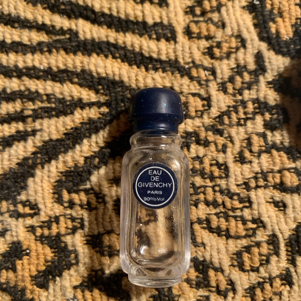 Miniature givency decorative bottle